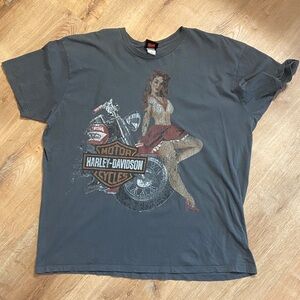Harley-Davidson Black Tee with Red and Cream Pin-Up Graphic Size 2XL